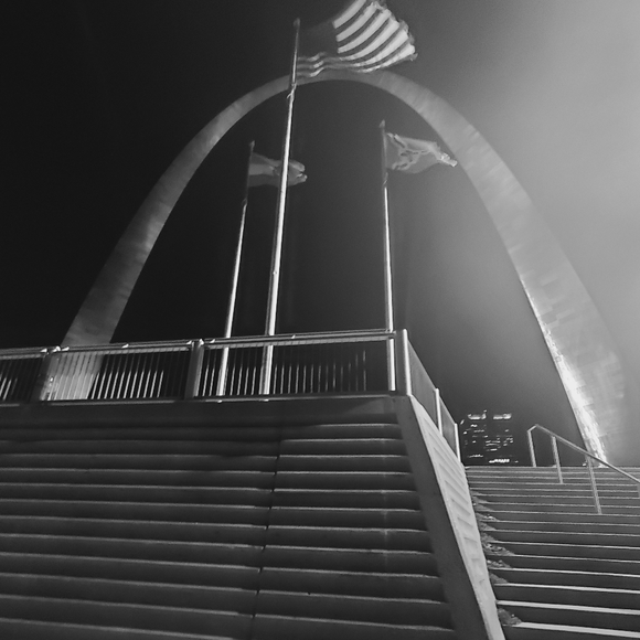 Meet your Posher, Monica aka  M.C.Hu$.T.L.eCity - Picture 13 of 16